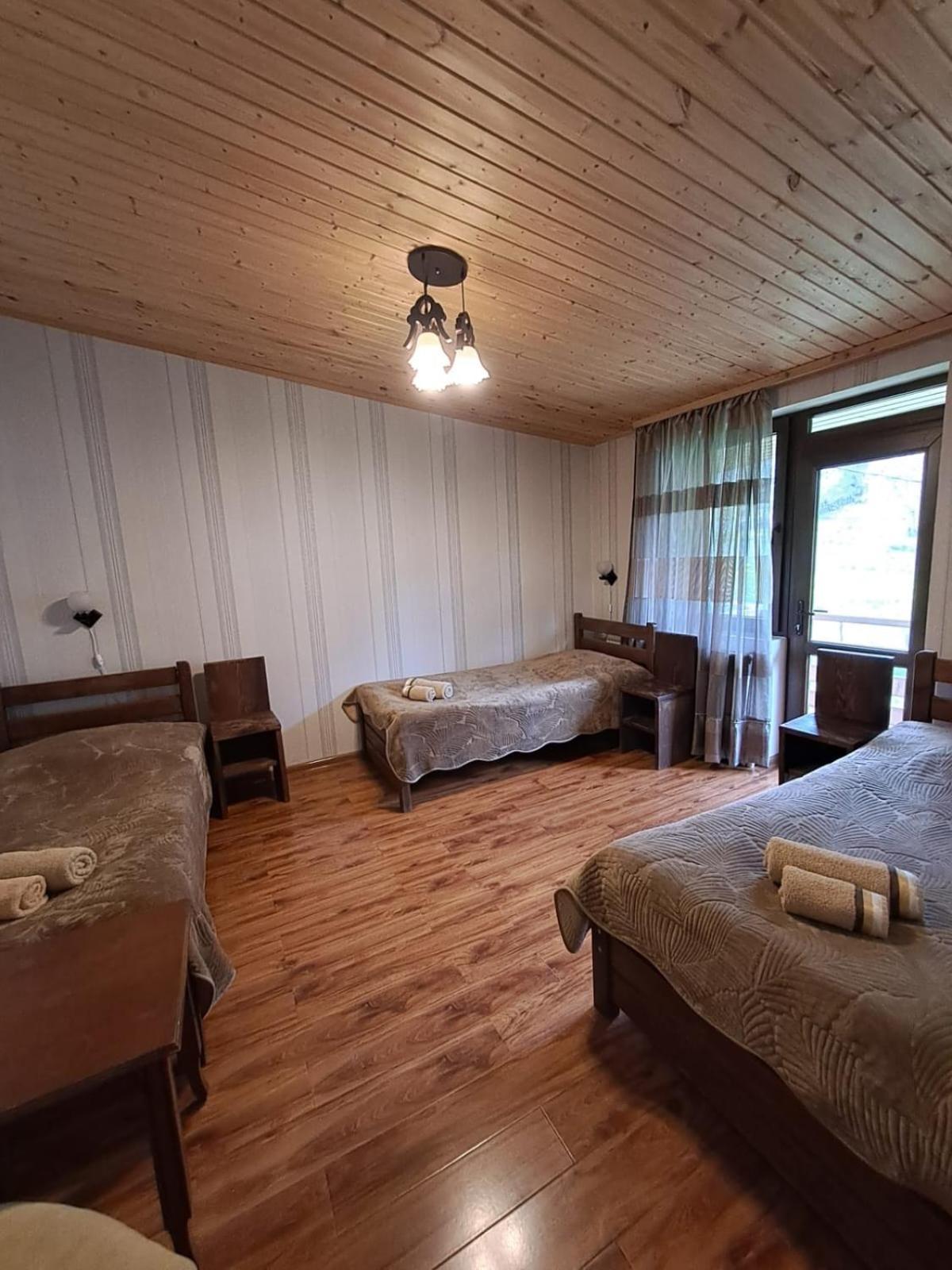 Guest House Kaldani Mestia Buitenkant foto